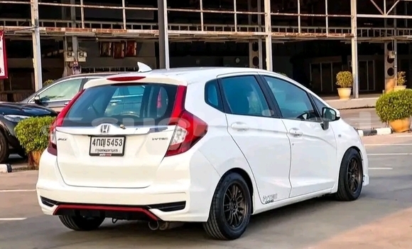 ซื้อ รถมือสอง Honda Jazz ขาว รถยนต์ ใน %{เมือง} ใน ชัยภูมิ ซื้อ รถมือสอง Honda Jazz ขาว รถยนต์ ใน %{เมือง} ใน ชัยภูมิ