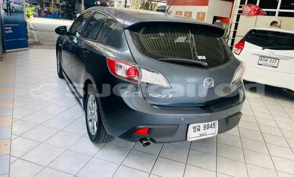 ซื้อ รถมือสอง Mazda 3 อื่น ๆ รถยนต์ ใน %{เมือง} ใน บึงกาฬ