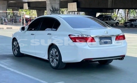 ซื้อ รถมือสอง Honda Accord ขาว รถยนต์ ใน %{เมือง} ใน ลำปาง ซื้อ รถมือสอง Honda Accord ขาว รถยนต์ ใน %{เมือง} ใน ลำปาง