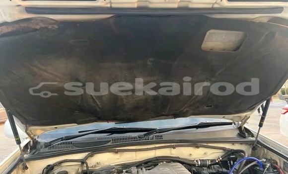 ซื้อ รถมือสอง Toyota Prado ขาว รถยนต์ ใน %{เมือง} ใน บึงกาฬ