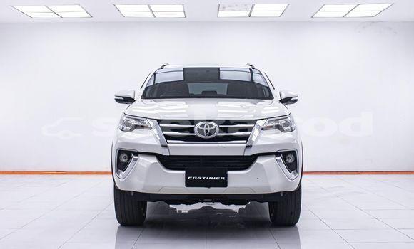 Buy Used Toyota Fortuner White Car in Bangkok in Bangkok Buy Used Toyota Fortuner White Car in Bangkok in Bangkok