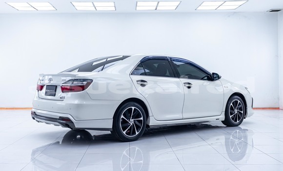 Buy Used Toyota Camry White Car in Bangkok in Bangkok Buy Used Toyota Camry White Car in Bangkok in Bangkok