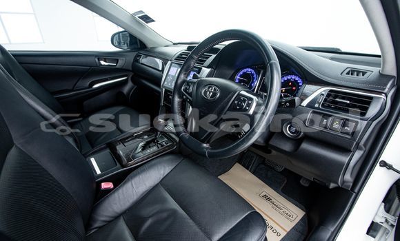 Buy Used Toyota Camry White Car in Bangkok in Bangkok Buy Used Toyota Camry White Car in Bangkok in Bangkok