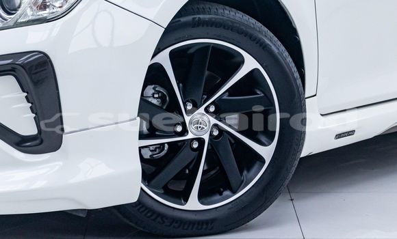 Buy Used Toyota Camry White Car in Bangkok in Bangkok Buy Used Toyota Camry White Car in Bangkok in Bangkok