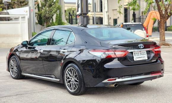 ซื้อ รถมือสอง Toyota Camry สีดำ รถยนต์ ใน %{เมือง} ใน นนทบุรี ซื้อ รถมือสอง Toyota Camry สีดำ รถยนต์ ใน %{เมือง} ใน นนทบุรี
