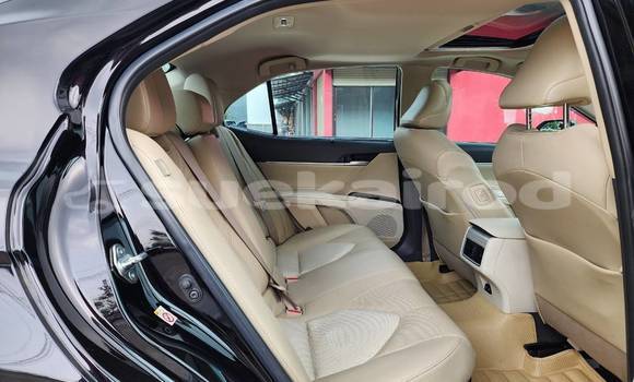 ซื้อ รถมือสอง Toyota Camry สีดำ รถยนต์ ใน %{เมือง} ใน นนทบุรี ซื้อ รถมือสอง Toyota Camry สีดำ รถยนต์ ใน %{เมือง} ใน นนทบุรี