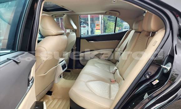 ซื้อ รถมือสอง Toyota Camry สีดำ รถยนต์ ใน %{เมือง} ใน นนทบุรี ซื้อ รถมือสอง Toyota Camry สีดำ รถยนต์ ใน %{เมือง} ใน นนทบุรี