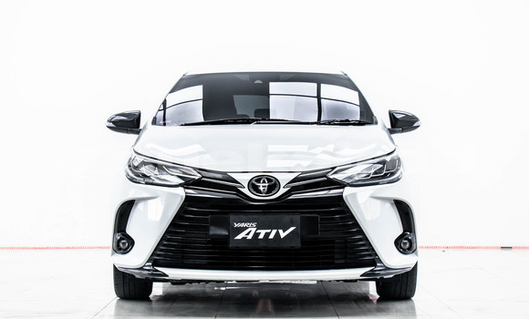Buy Used Toyota Yaris Ativ White Car in Bangkok in Bangkok Buy Used Toyota Yaris Ativ White Car in Bangkok in Bangkok