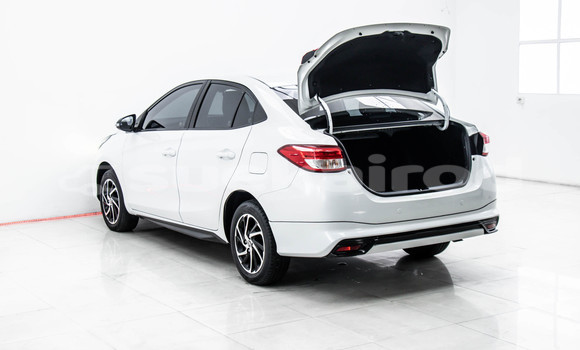 Buy Used Toyota Yaris Ativ White Car in Bangkok in Bangkok Buy Used Toyota Yaris Ativ White Car in Bangkok in Bangkok
