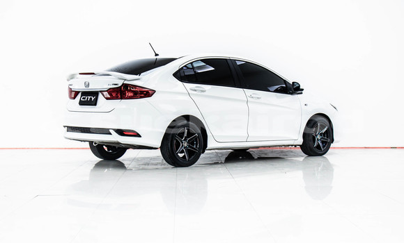 Buy Used Honda City White Car in Bangkok in Bangkok Buy Used Honda City White Car in Bangkok in Bangkok