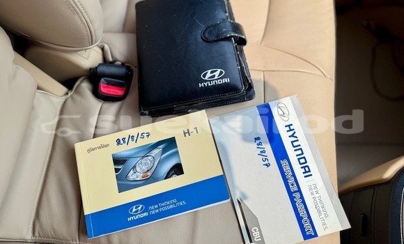 ซื้อ รถมือสอง Hyundai Grand Starex สีน้ำตาล รถยนต์ ใน %{เมือง} ใน นนทบุรี ซื้อ รถมือสอง Hyundai Grand Starex สีน้ำตาล รถยนต์ ใน %{เมือง} ใน นนทบุรี