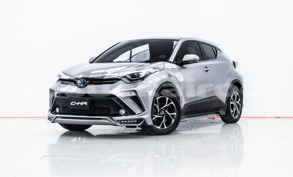 Buy Used Toyota C-HR Other Car in Bangkok in Bangkok Buy Used Toyota C-HR Other Car in Bangkok in Bangkok