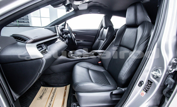 Buy Used Toyota C-HR Other Car in Bangkok in Bangkok Buy Used Toyota C-HR Other Car in Bangkok in Bangkok