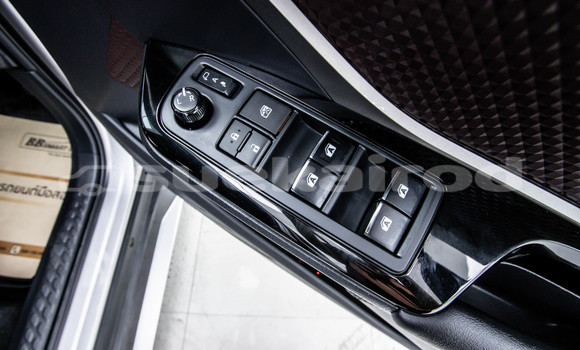 Buy Used Toyota C-HR Other Car in Bangkok in Bangkok Buy Used Toyota C-HR Other Car in Bangkok in Bangkok