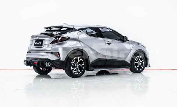 Buy Used Toyota C-HR Other Car in Bangkok in Bangkok Buy Used Toyota C-HR Other Car in Bangkok in Bangkok