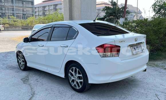 Buy Used Honda City White Car in Bangkok in Bangkok Buy Used Honda City White Car in Bangkok in Bangkok
