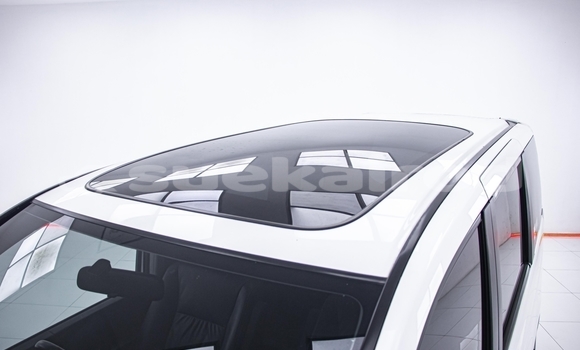 Buy Used Honda Stepwgn White Car in Nonthaburi in Nonthaburi Buy Used Honda Stepwgn White Car in Nonthaburi in Nonthaburi