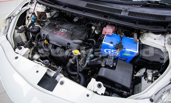 Buy Used Toyota Vios White Car in Nonthaburi in Nonthaburi Buy Used Toyota Vios White Car in Nonthaburi in Nonthaburi