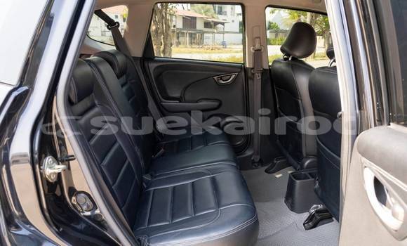 ซื้อ รถมือสอง Honda Jazz สีดำ รถยนต์ ใน %{เมือง} ใน นนทบุรี ซื้อ รถมือสอง Honda Jazz สีดำ รถยนต์ ใน %{เมือง} ใน นนทบุรี