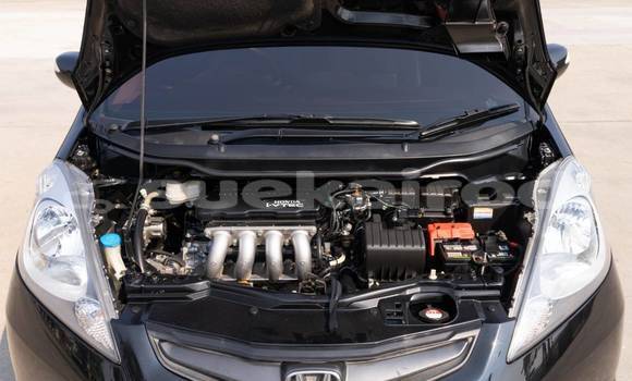 ซื้อ รถมือสอง Honda Jazz สีดำ รถยนต์ ใน %{เมือง} ใน นนทบุรี ซื้อ รถมือสอง Honda Jazz สีดำ รถยนต์ ใน %{เมือง} ใน นนทบุรี