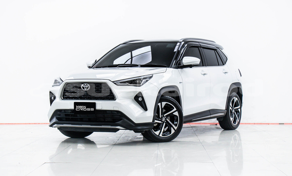 Buy Used Toyota Yaris White Car in Bangkok in Bangkok Buy Used Toyota Yaris White Car in Bangkok in Bangkok