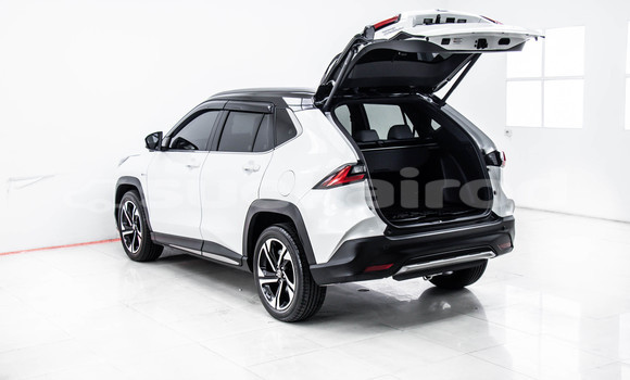 Buy Used Toyota Yaris White Car in Bangkok in Bangkok Buy Used Toyota Yaris White Car in Bangkok in Bangkok