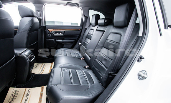 Buy Used Honda CR-V White Car in Bangkok in Bangkok Buy Used Honda CR-V White Car in Bangkok in Bangkok