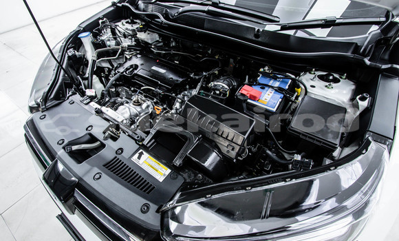 Buy Used Honda CR-V White Car in Bangkok in Bangkok Buy Used Honda CR-V White Car in Bangkok in Bangkok