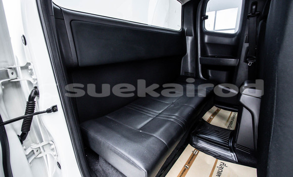 Buy Used Isuzu D-Max White Car in Bangkok in Bangkok Buy Used Isuzu D-Max White Car in Bangkok in Bangkok