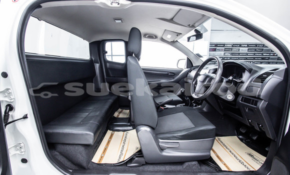 Buy Used Isuzu D-Max White Car in Bangkok in Bangkok Buy Used Isuzu D-Max White Car in Bangkok in Bangkok