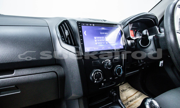 Buy Used Isuzu D-Max White Car in Bangkok in Bangkok Buy Used Isuzu D-Max White Car in Bangkok in Bangkok