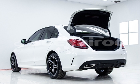 ซื้อ รถมือสอง Mercedes‒Benz C–Class ขาว รถยนต์ ใน %{เมือง} ใน นนทบุรี ซื้อ รถมือสอง Mercedes‒Benz C–Class ขาว รถยนต์ ใน %{เมือง} ใน นนทบุรี