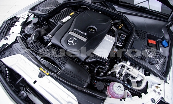 ซื้อ รถมือสอง Mercedes‒Benz C–Class ขาว รถยนต์ ใน %{เมือง} ใน นนทบุรี ซื้อ รถมือสอง Mercedes‒Benz C–Class ขาว รถยนต์ ใน %{เมือง} ใน นนทบุรี