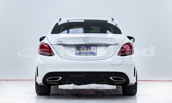ซื้อ รถมือสอง Mercedes‒Benz C–Class ขาว รถยนต์ ใน %{เมือง} ใน นนทบุรี ซื้อ รถมือสอง Mercedes‒Benz C–Class ขาว รถยนต์ ใน %{เมือง} ใน นนทบุรี