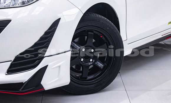 ซื้อ รถมือสอง Toyota Yaris ขาว รถยนต์ ใน %{เมือง} ใน กรุงเทพมหานคร ซื้อ รถมือสอง Toyota Yaris ขาว รถยนต์ ใน %{เมือง} ใน กรุงเทพมหานคร