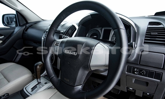 Buy Used Isuzu MU-X Brown Car in Nonthaburi in Nonthaburi Buy Used Isuzu MU-X Brown Car in Nonthaburi in Nonthaburi