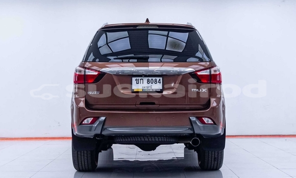 Buy Used Isuzu MU-X Brown Car in Nonthaburi in Nonthaburi Buy Used Isuzu MU-X Brown Car in Nonthaburi in Nonthaburi