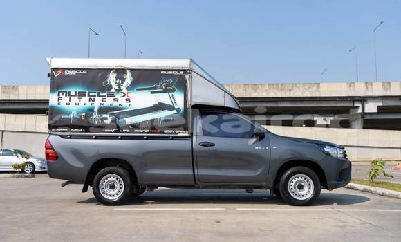 Buy Used Toyota Hiluxe Revo Other Car in Nonthaburi in Nonthaburi Buy Used Toyota Hiluxe Revo Other Car in Nonthaburi in Nonthaburi