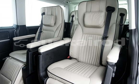 Buy Used Volkswagen Caravelle Other Car in Nonthaburi in Nonthaburi Buy Used Volkswagen Caravelle Other Car in Nonthaburi in Nonthaburi