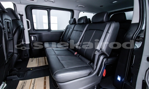 ซื้อ รถมือสอง Hyundai Starex (H-1) เงิน รถยนต์ ใน %{เมือง} ใน นนทบุรี ซื้อ รถมือสอง Hyundai Starex (H-1) เงิน รถยนต์ ใน %{เมือง} ใน นนทบุรี