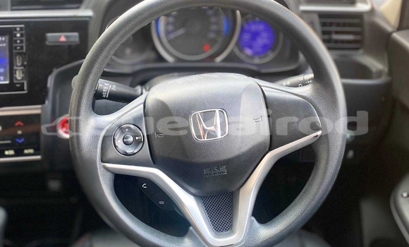 Buy Used Honda Jazz White Car in Nonthaburi in Nonthaburi Buy Used Honda Jazz White Car in Nonthaburi in Nonthaburi