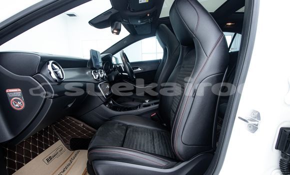 ซื้อ รถมือสอง Mercedes-Benz GLA-klasse ขาว รถยนต์ ใน %{เมือง} ใน กรุงเทพมหานคร ซื้อ รถมือสอง Mercedes-Benz GLA-klasse ขาว รถยนต์ ใน %{เมือง} ใน กรุงเทพมหานคร