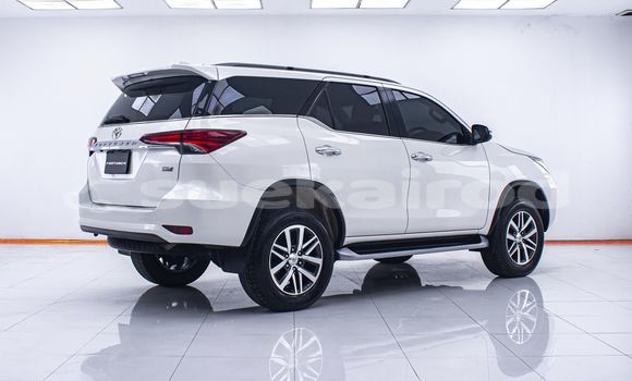 ซื้อ รถมือสอง Toyota Fortuner ขาว รถยนต์ ใน %{เมือง} ใน กรุงเทพมหานคร ซื้อ รถมือสอง Toyota Fortuner ขาว รถยนต์ ใน %{เมือง} ใน กรุงเทพมหานคร