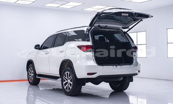 ซื้อ รถมือสอง Toyota Fortuner ขาว รถยนต์ ใน %{เมือง} ใน กรุงเทพมหานคร ซื้อ รถมือสอง Toyota Fortuner ขาว รถยนต์ ใน %{เมือง} ใน กรุงเทพมหานคร