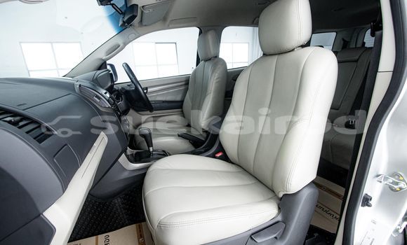 Buy Used Chevrolet TrailBlazer Other Car in Bangkok in Bangkok Buy Used Chevrolet TrailBlazer Other Car in Bangkok in Bangkok