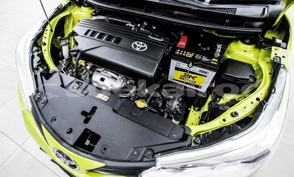 ซื้อ รถมือสอง Toyota Yaris เขียว รถยนต์ ใน %{เมือง} ใน นนทบุรี ซื้อ รถมือสอง Toyota Yaris เขียว รถยนต์ ใน %{เมือง} ใน นนทบุรี