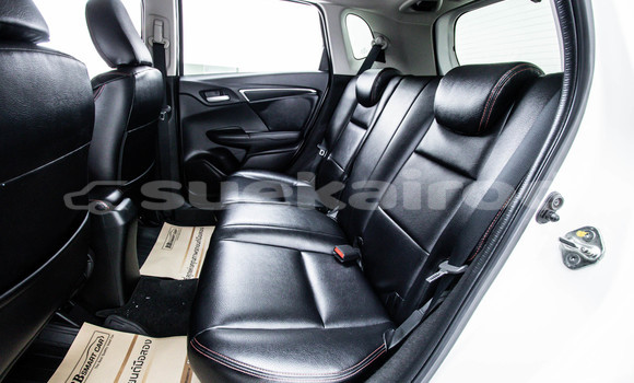 Buy Used Honda Jazz White Car in Bangkok in Bangkok Buy Used Honda Jazz White Car in Bangkok in Bangkok