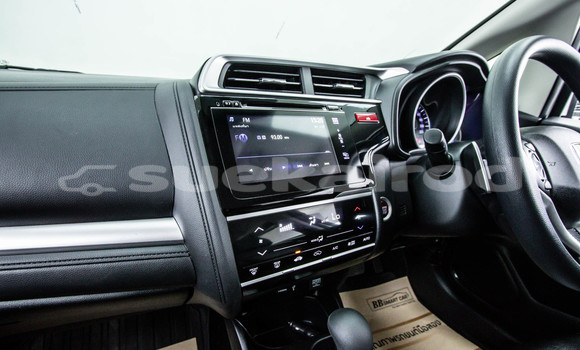 Buy Used Honda Jazz White Car in Bangkok in Bangkok Buy Used Honda Jazz White Car in Bangkok in Bangkok