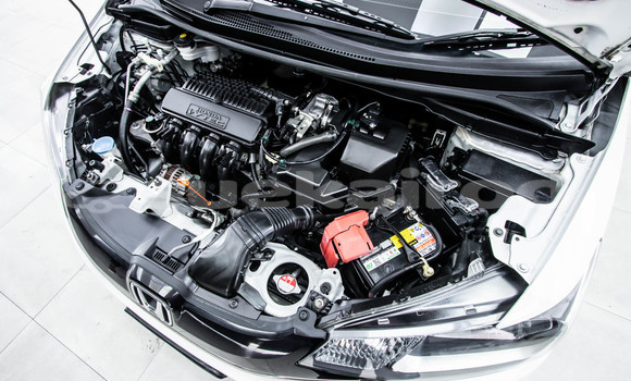 Buy Used Honda Jazz White Car in Bangkok in Bangkok Buy Used Honda Jazz White Car in Bangkok in Bangkok