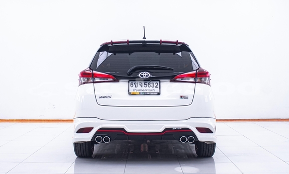 ซื้อ รถมือสอง Toyota Yaris ขาว รถยนต์ ใน %{เมือง} ใน นนทบุรี ซื้อ รถมือสอง Toyota Yaris ขาว รถยนต์ ใน %{เมือง} ใน นนทบุรี